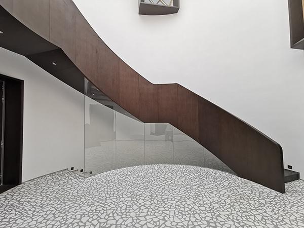 樓梯2